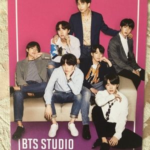 BTS PINK collector card - World tour only two left!!!